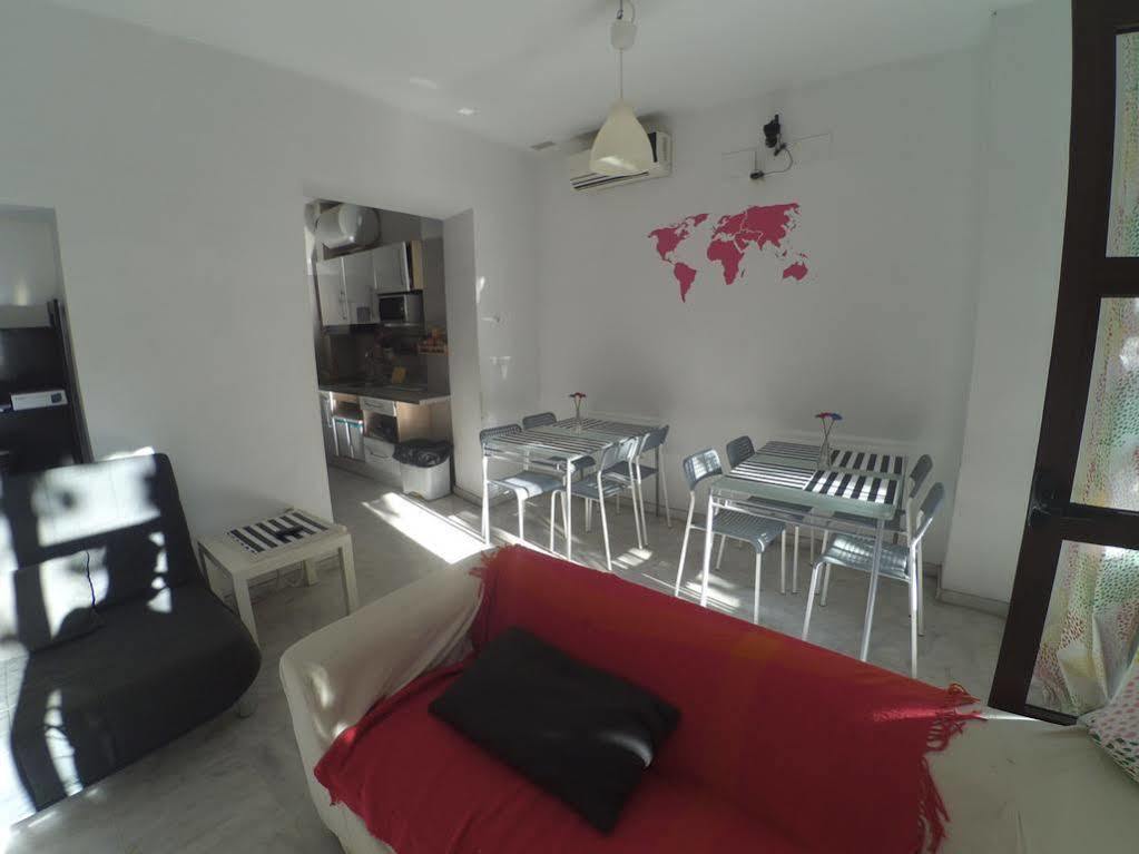 The Spot Guest house Seville